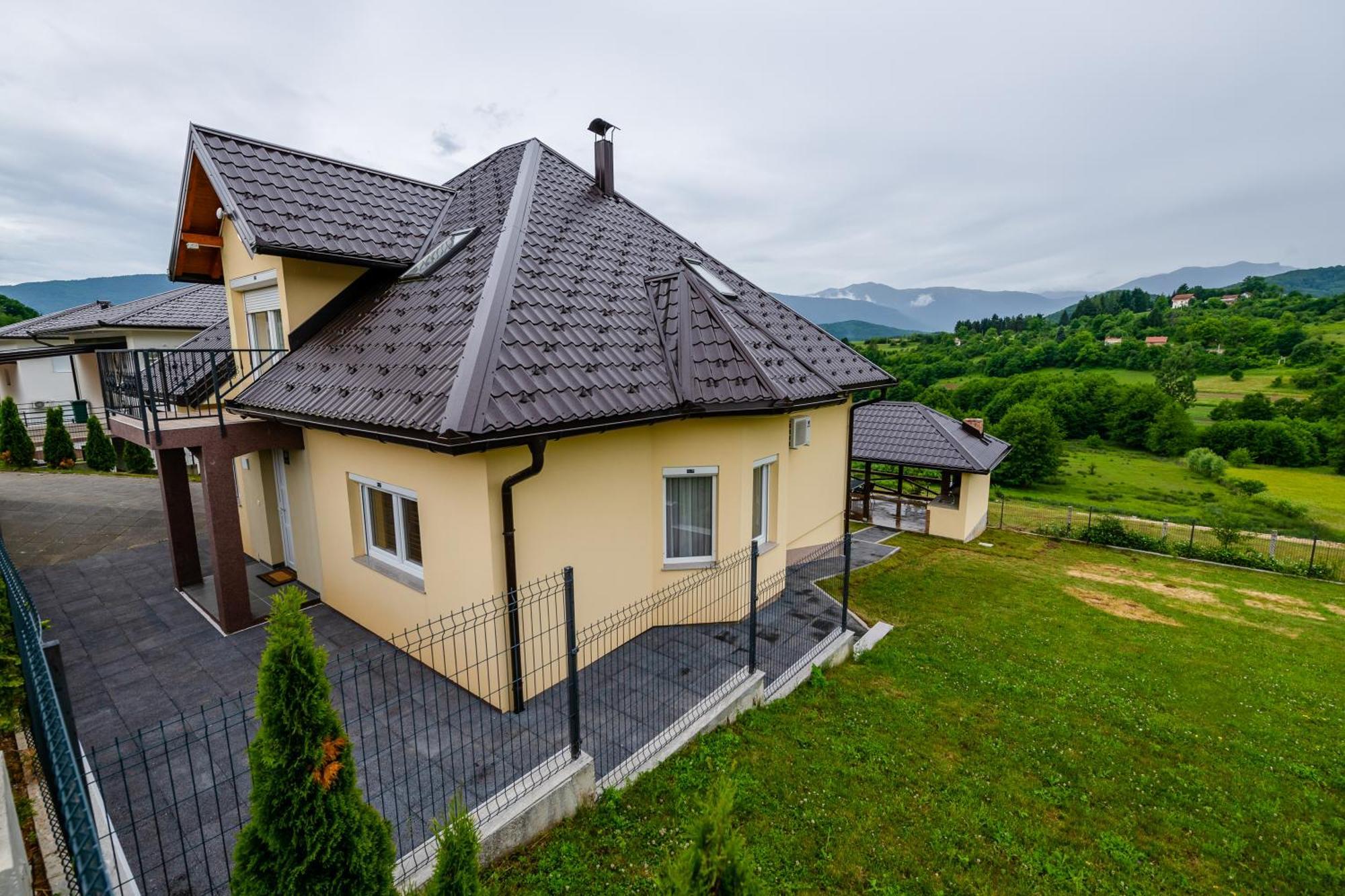 Green Hills *